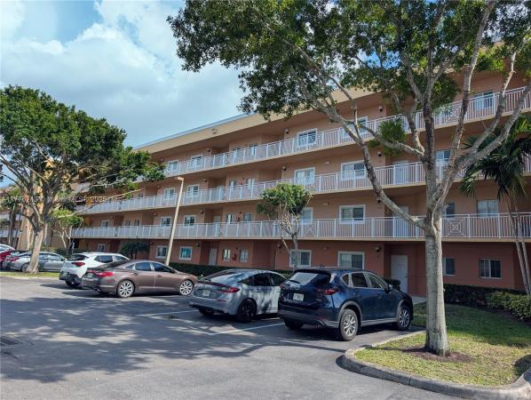 4723 E Lucerne Lakes Blvd E #634, Greenacres, Florida 33467, image 1