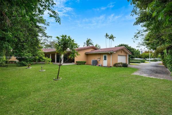 Riviera, 1411 Miller Rd, Coral Gables, Florida 33146, image 1