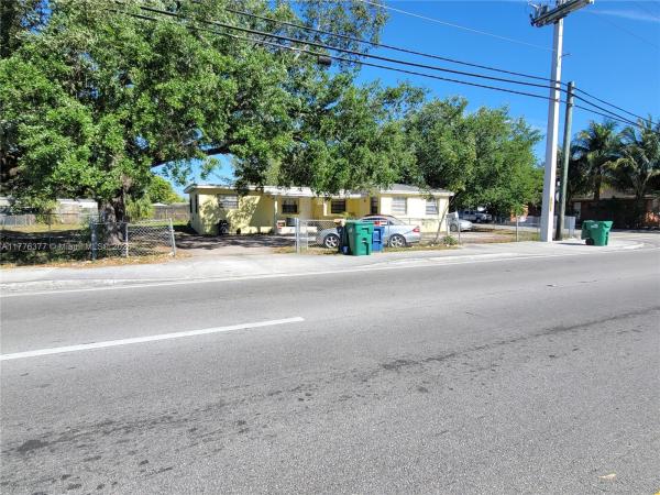 11275 NW 17th Ave, Unincorporated Dade County, Florida 33167, image 1