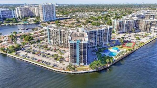 Towers Of Oceanview Point, 200 Leslie Dr #719, Hallandale Beach, Florida 33009, image 2