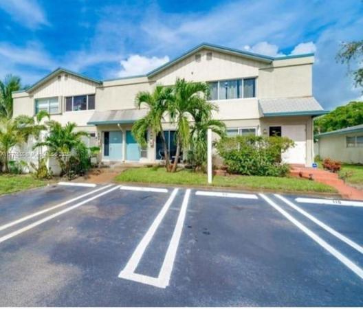 Loch Lomond, 3000 NW 5th Ter #111, Pompano Beach, Florida 33064, image 1
