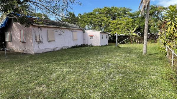 Seaboard Park, 17301 NE 4th Ave, North Miami Beach, Florida 33162, image 1