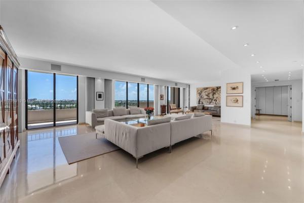 The EmeraldBay At Key Colony, 151 Crandon Blvd #725, Key Biscayne, Florida 33149, image 1