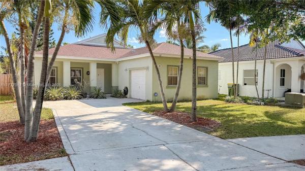 82 NW 4th St, Homestead, Florida 33030, image 2