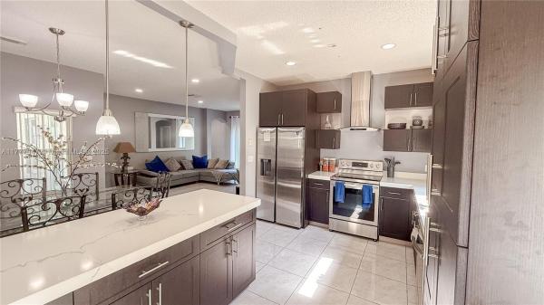 82 NW 4th St, Homestead, Florida 33030, image 3