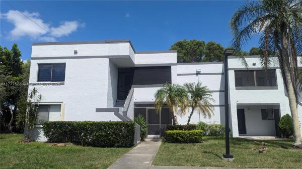 Racquet Club At Bonaventure, 153 Lakeview Dr #101, Weston, Florida 33326, image 1