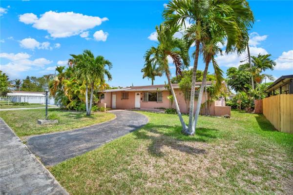 1635 SW 71st Pl, Miami, Florida 33155, image 1