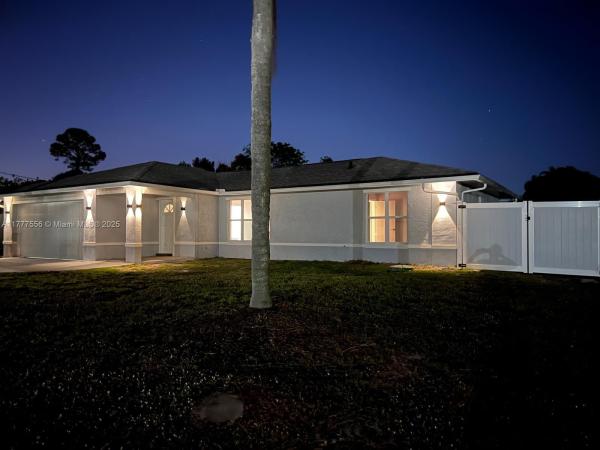 Riverview, 1061 SE Lansdowne Ave, Port St. Lucie, Florida 34983, image 2