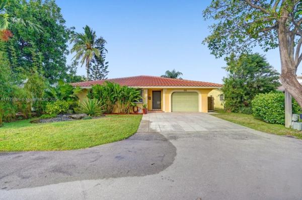 Riverside Cove, 755 NW 35th St, Oakland Park, Florida 33309, image 1