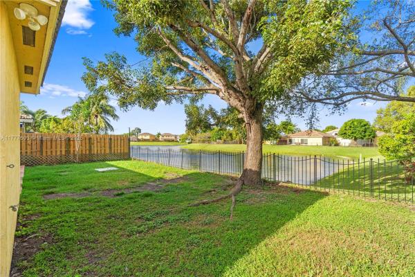 Pelican Bay At Old Cutler Lakes, 20868 SW 89th Path, Cutler Bay, Florida 33189, image 3