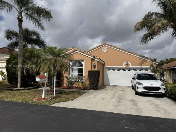 Villages Of Woodlake, 113 Rosewood Ln, Greenacres, Florida 33463, image 1
