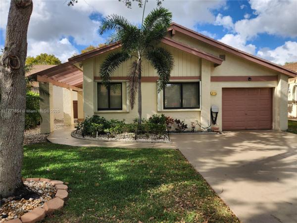 Sawgrass Village 1, 4481 Cordia Cir, Coconut Creek, Florida 33066, image 1