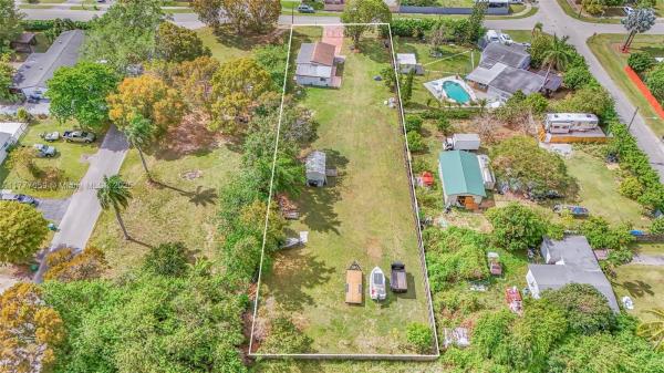 16875 SW 300th St, Unincorporated Dade County, Florida 33030, image 1