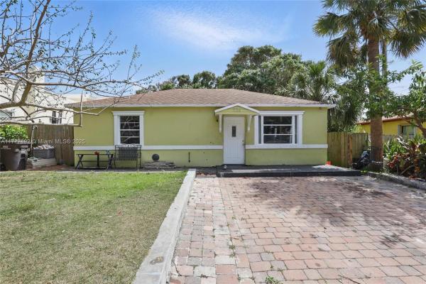 Northwood Hills, 936 38th St, West Palm Beach, Florida 33407, image 1