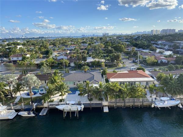 Vecino Del Mar, 2350 NE 135th St #905, North Miami, Florida 33181, image 1
