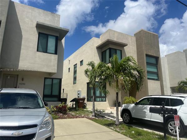 4384-4400 E 10th Ave, Hialeah, Florida 33013, image 1