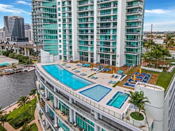 Mint At Riverfront, 92 SW 3rd St #4104, Miami, Florida 33130, image 1