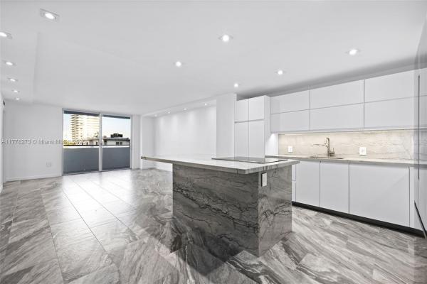 Lincoln Palace, 1658 Bay Rd #504, Miami Beach, Florida 33139, image 1