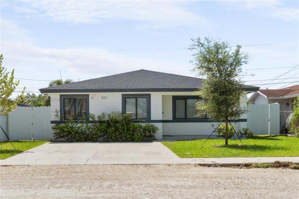 Washington Park, 531 NW 15th St, Florida City, Florida 33034, image 1