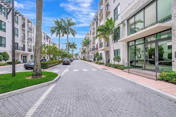 Urbana At Downtown Doral, 4740 NW 84th Ct #32, Doral, Florida 33166, image 1