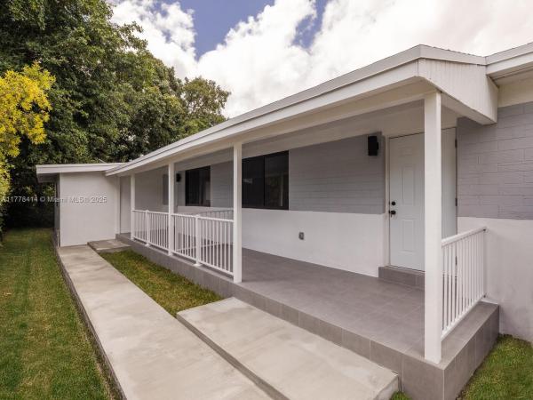 North Miami Estates, 1320 NW 44th St, Miami, Florida 33142, image 3