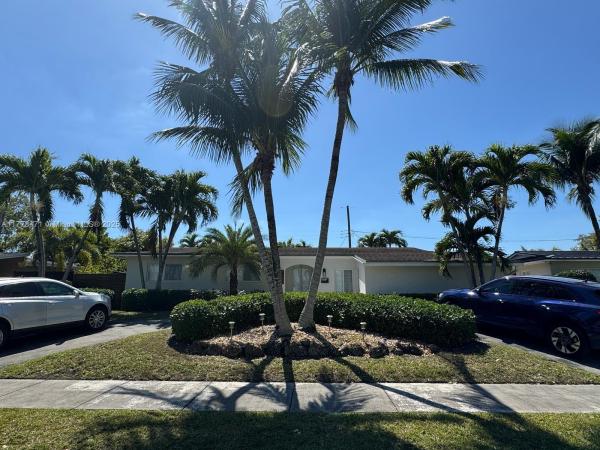 9800 SW 76th St, Unincorporated Dade County, Florida 33173, image 1