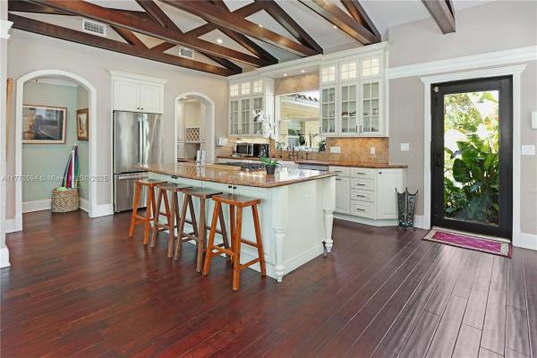 Hollywood Lakes, 1036 Jefferson St, Hollywood, Florida 33019, image 3