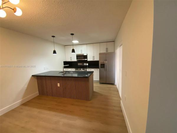 Village Of Sandalwood Lakes, 2427 24th Way #2427, West Palm Beach, Florida 33407, image 1