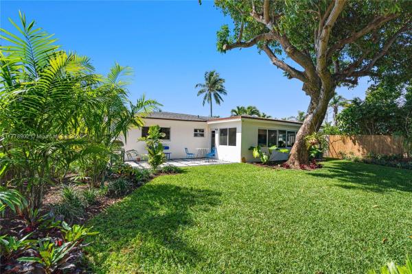 Annex Park, 331 NE 43rd St, Oakland Park, Florida 33334, image 1