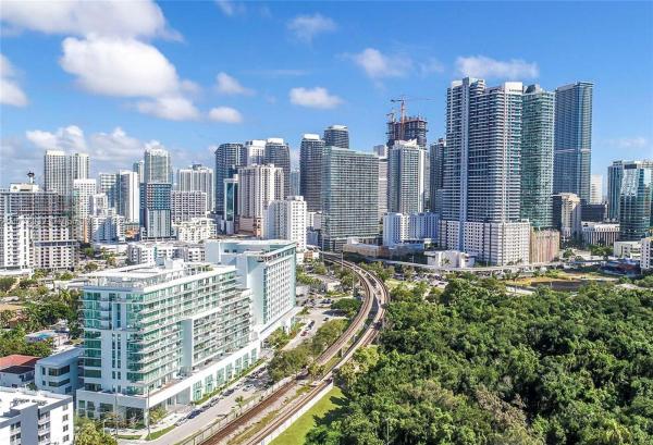 Le Parc At Brickell, 1600 SW 1st Ave #402, Miami, Florida 33129, image 2