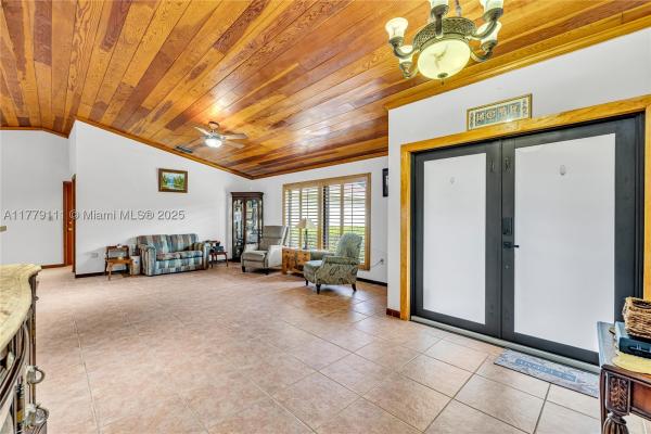 Old Cutler Villas West, 7801 SW 170th St, Palmetto Bay, Florida 33157, image 1
