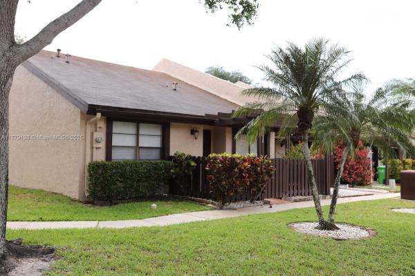 Maple Leaf Patio Villas At Springtree, 8336 NW 37th Pl #8336, Sunrise, Florida 33351, image 1