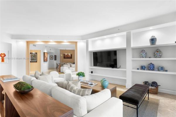 The Gables Club, 10 Edgewater Dr #3E, Coral Gables, Florida 33133, image 1
