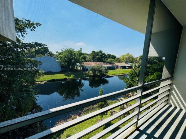 Spring Crest, 4215 N University Dr #315, Sunrise, Florida 33351, image 1