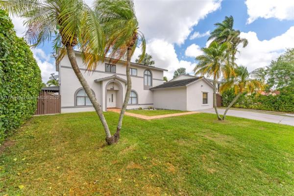 14481 SW 150th St, Unincorporated Dade County, Florida 33186, image 1