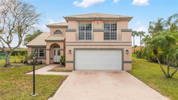 Chapel Oaks, 101 NW 187th Ave, Pembroke Pines, Florida 33029, image 1