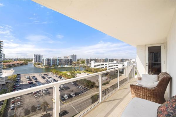 Sea Air Towers, 3725 S Ocean Dr #1124, Hollywood, Florida 33019, image 1