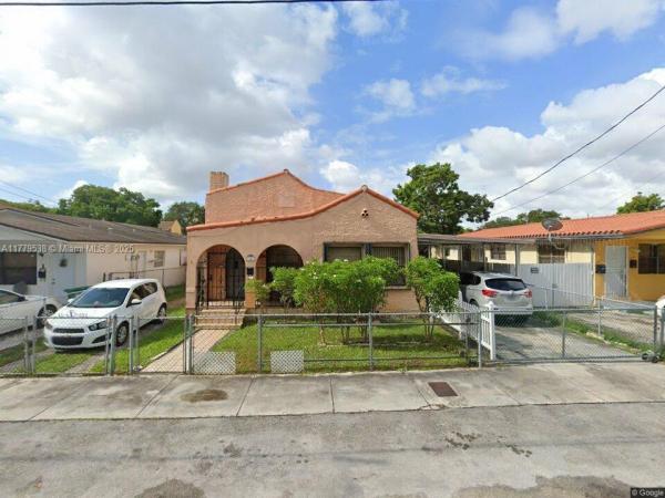 Twelfth Street Manors, 3444 NW 4th St, Miami, Florida 33125, image 1