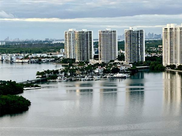 Mystic Pointe Tower 500, 3530 Mystic Pointe Dr #3004, Aventura, Florida 33180, image 1