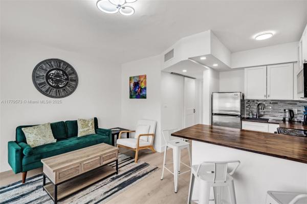 Croissant Park, 1630 SW 4th Ave #2, Fort Lauderdale, Florida 33315, image 1