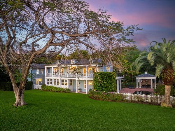 Coral Gables Country Club, 4320 Santa Maria St, Coral Gables, Florida 33146, image 1