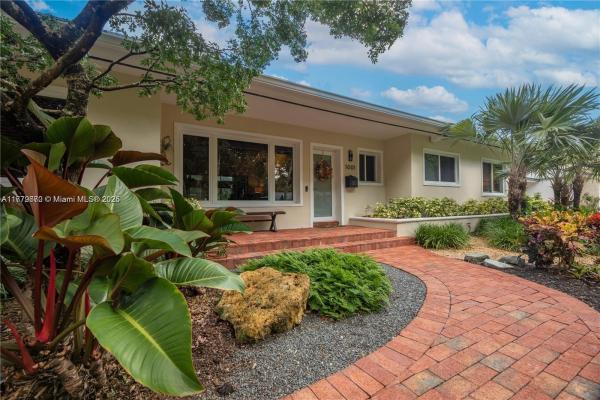Riviera, 1001 S Alhambra Cir, Coral Gables, Florida 33146, image 3