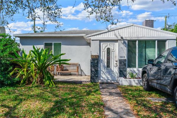 Croissant Park, 1843 SW 4th Ave, Fort Lauderdale, Florida 33315, image 1