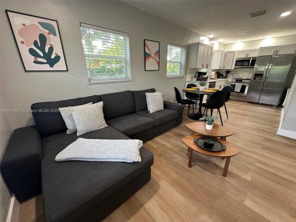 Osceola Park, 1712 SW 20th St #1-2, Fort Lauderdale, Florida 33315, image 2