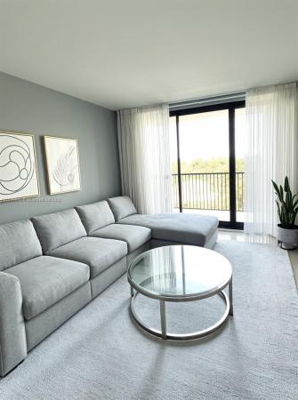 Coronado Tower 2, 20301 W Country Club Dr #830, Aventura, Florida 33180, image 3