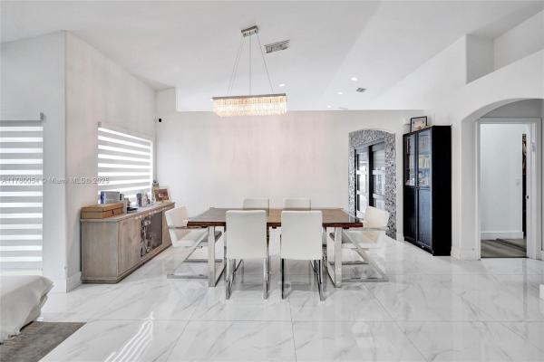 Banyan Oakridge, 4955 SW 33rd Ave, Hollywood, Florida 33312, image 1