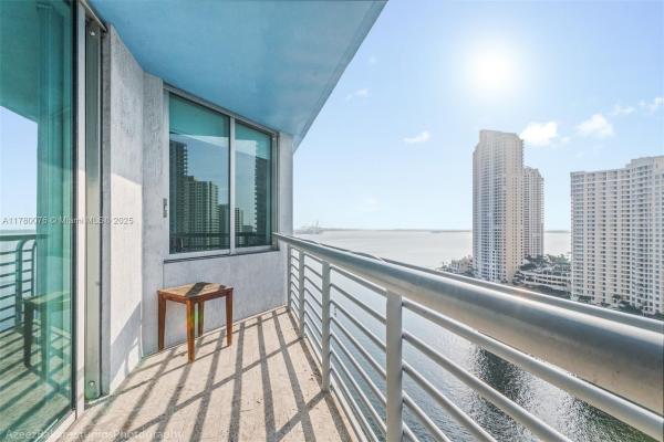 One Miami West, 325 S Biscayne Blvd #621, Miami, Florida 33131, image 1