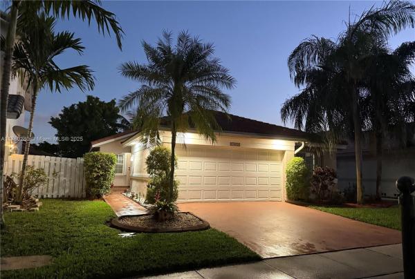 Tiffany Cove At Silver Lakes, 17654 SW 6th St, Pembroke Pines, Florida 33029, image 1