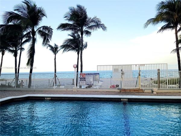 Pompano Atlantis, 1000 S Ocean Blvd #10E, Pompano Beach, Florida 33062, image 1