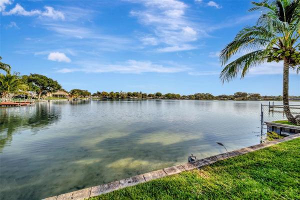 Pasadena Lakes, 8411 NW 19th St, Pembroke Pines, Florida 33024, image 1